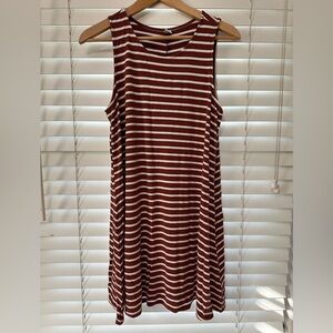 EUC Old Navy Petite Striped Sleeveless Dress